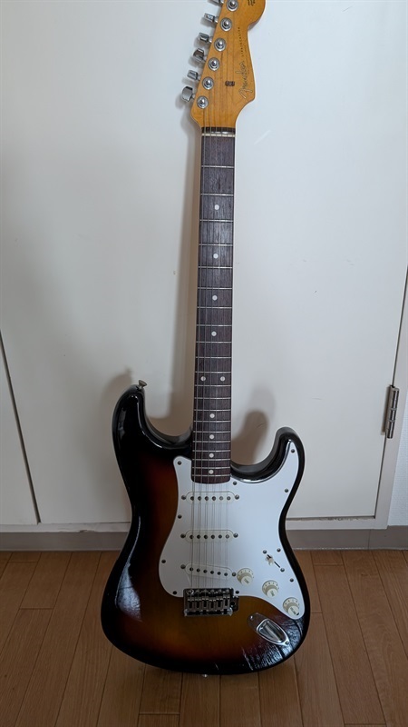 Fender Japan ST62-58 3TSの画像